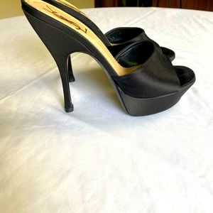 YSL BLACK SATIN HIGH HEEL STRAPLESS SANDALS SIZE 38